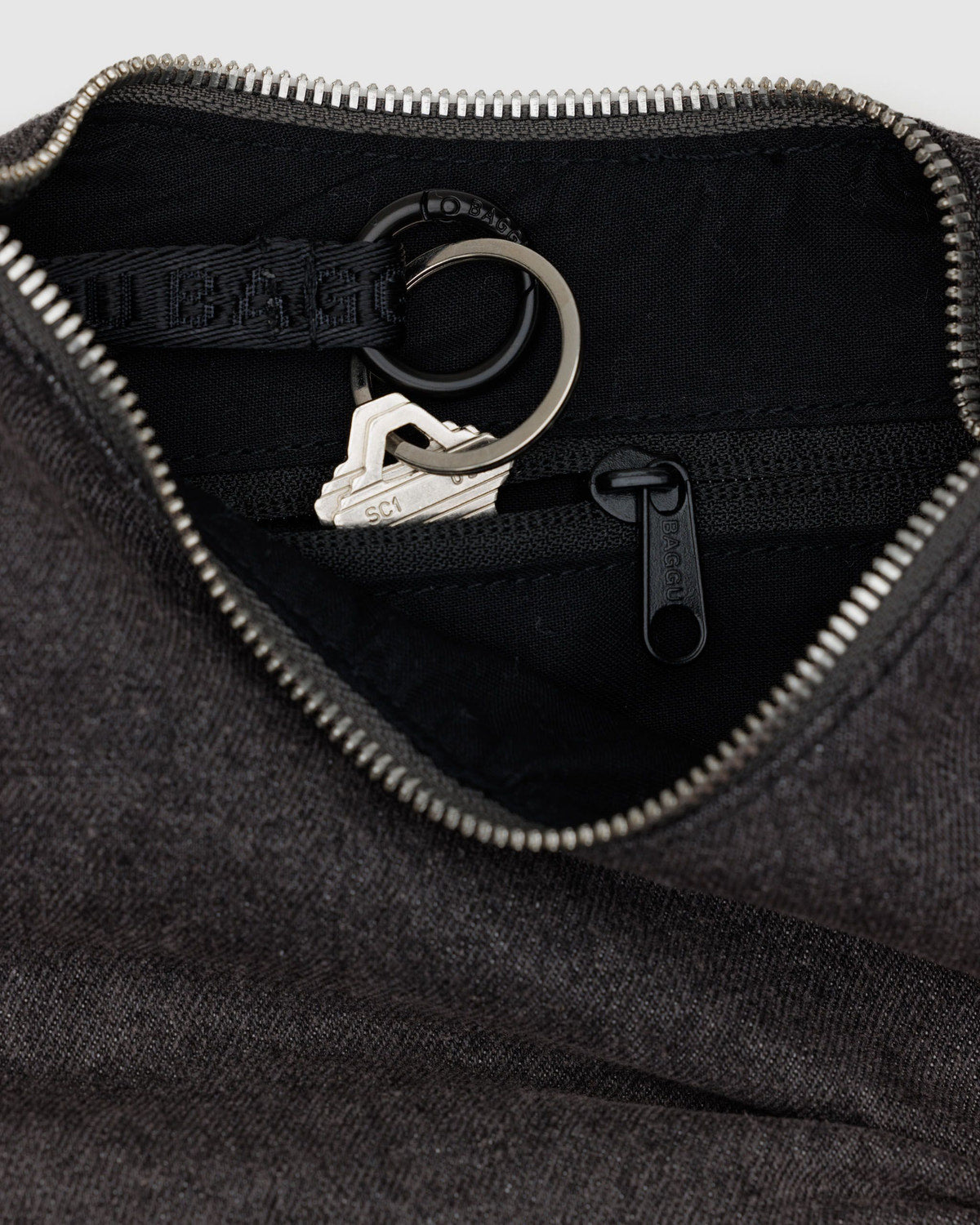 Small Denim Crescent Bag Washed Black Denim | Baggu Smart Buy