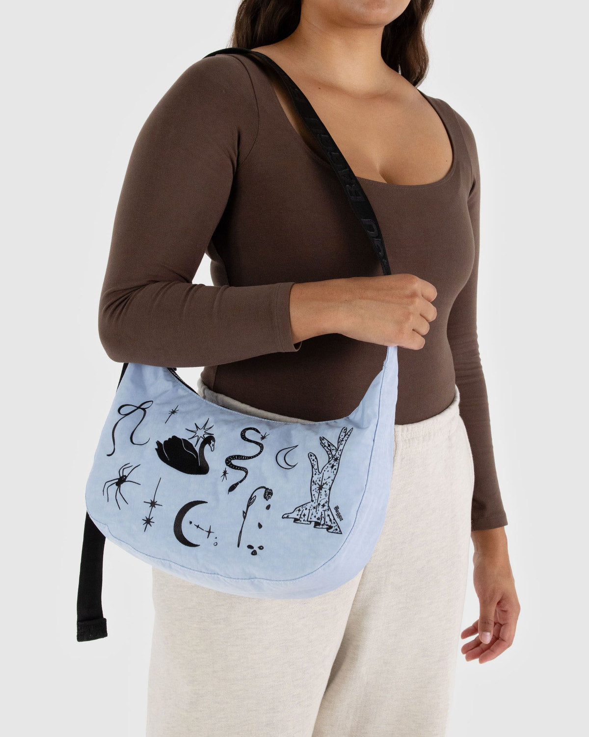 Medium Nylon Crescent Bag Embroidered Ballet Icons | Baggu Trending