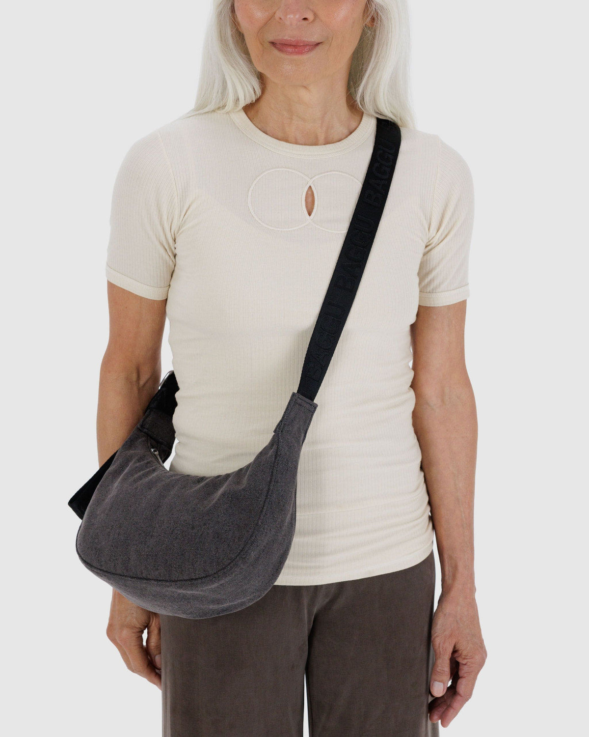 Small Denim Crescent Bag Washed Black Denim | Baggu Smart Buy