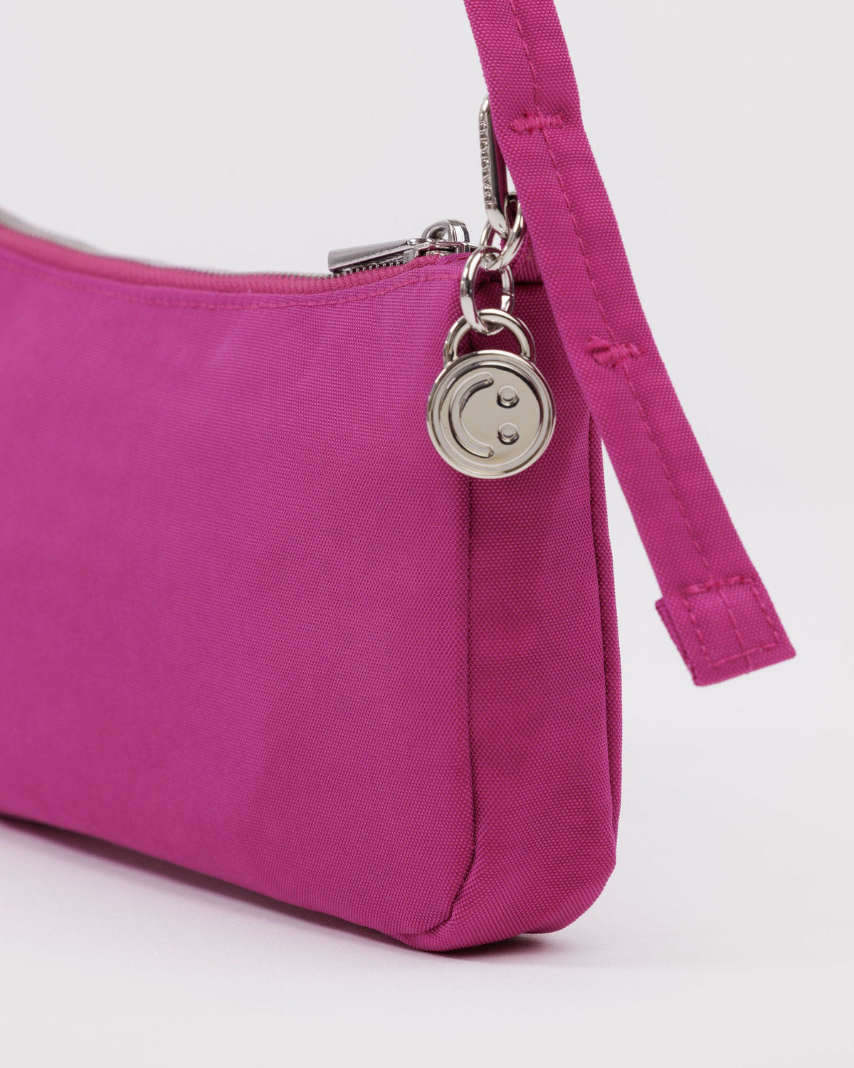 Nylon Pochette Deep Fuchsia | Baggu Everyday