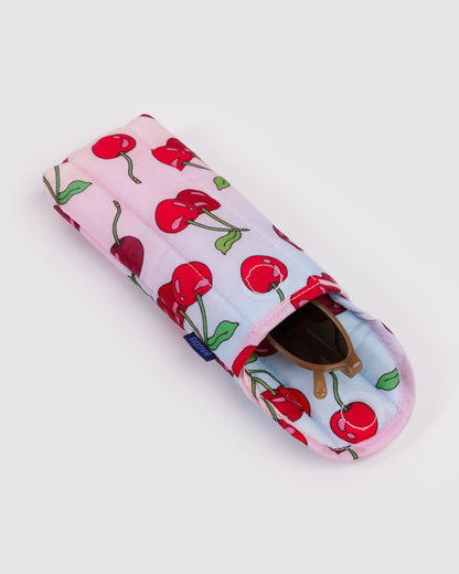 Puffy Glasses Sleeve Cherries | Baggu Everyday